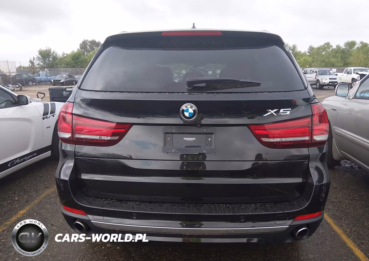 2017 BMW X5 xDrive35I VIN:5UXKR0C32H0V84562 - 17