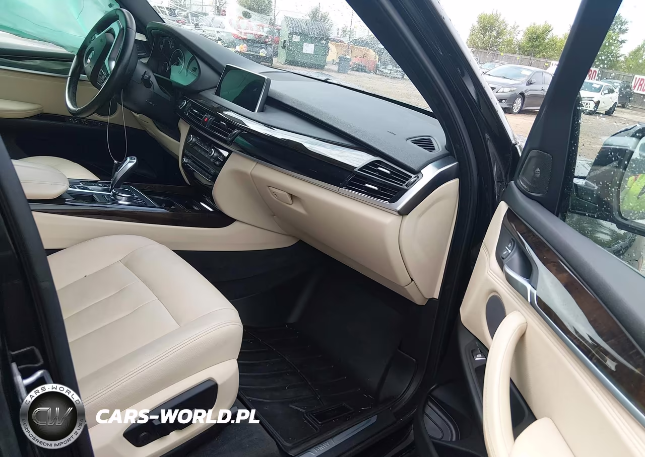 2017 BMW X5 xDrive35I VIN:5UXKR0C32H0V84562 - 5
