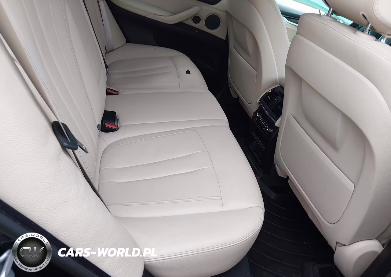 2017 BMW X5 xDrive35I VIN:5UXKR0C32H0V84562 - 8