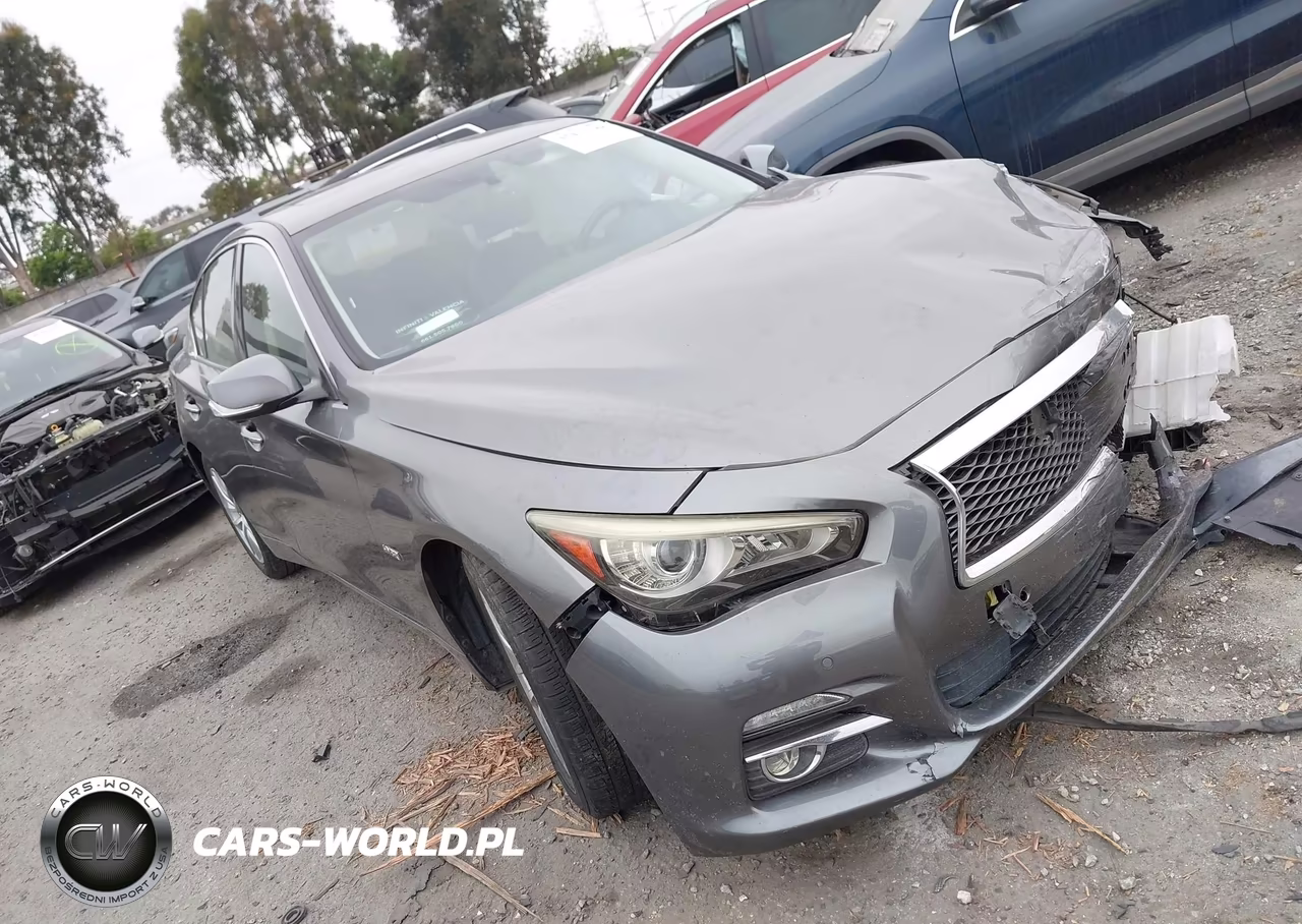 2015 Infiniti Q50 Hybrid Premium