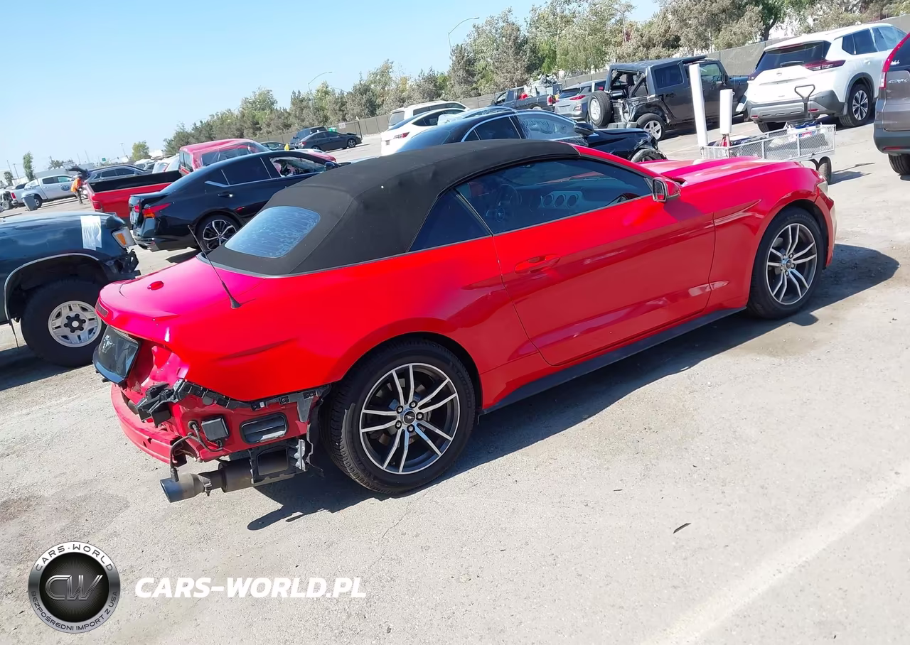 2017 Ford Mustang Ecoboost Premium VIN:1FATP8UHXH5272647 - 4