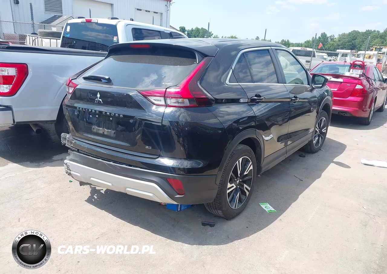 2026 Mitsubishi Eclipse Cross Black Edition S-Awc-Se S-Awc-Sel S-Awc VIN:JA4ATWAA0TZ020586 - 4