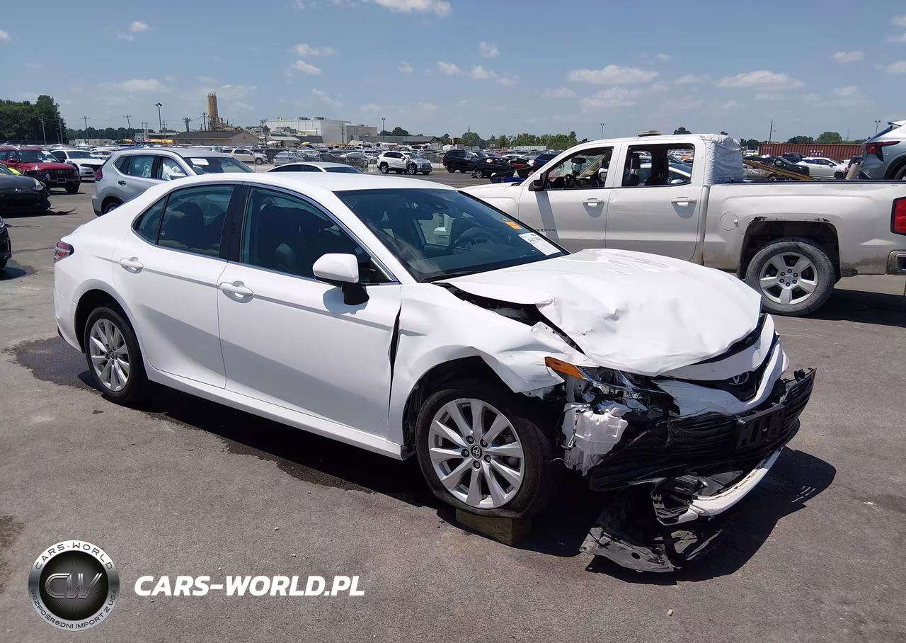 2020 Toyota Camry Le