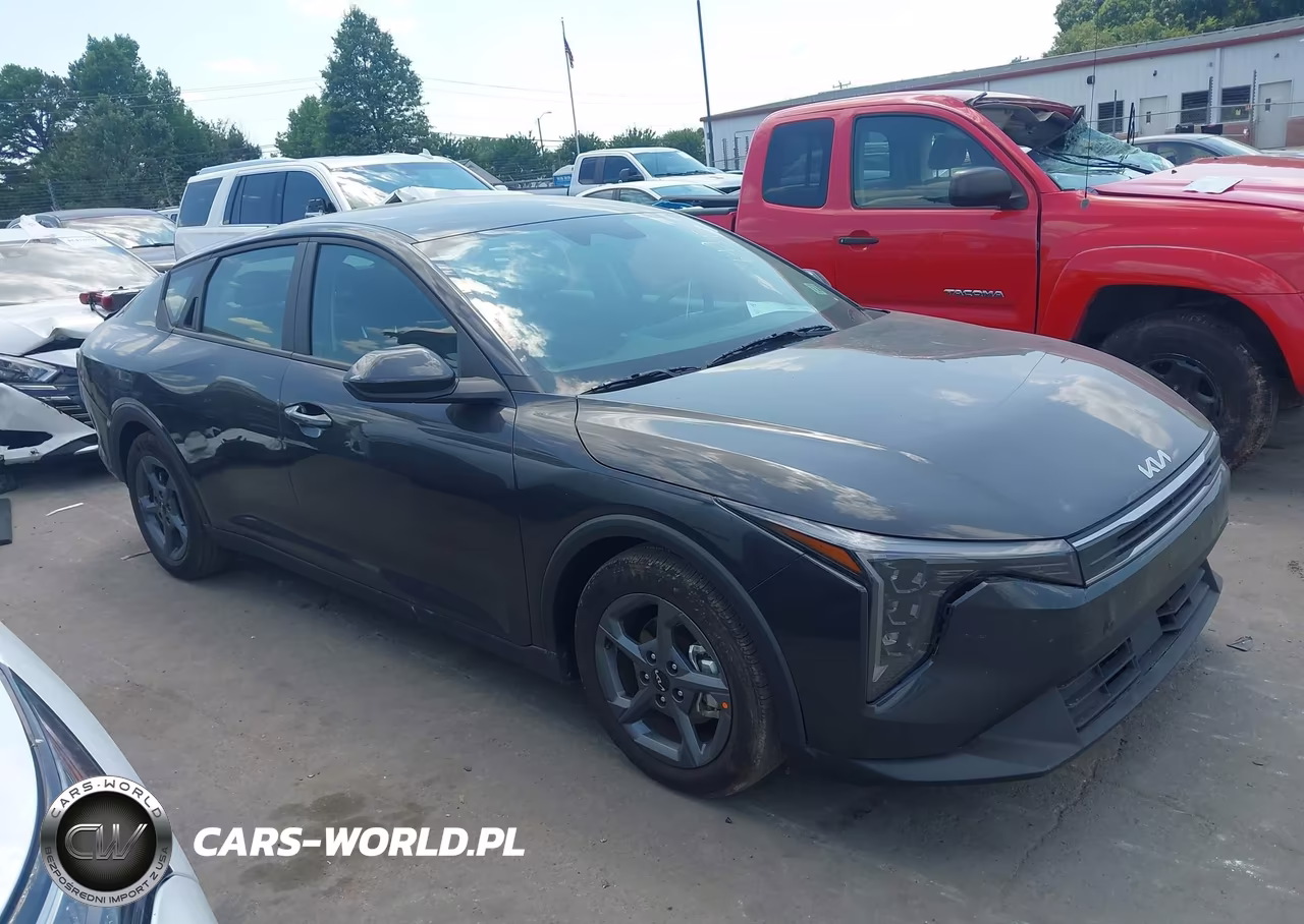 2026 Kia K4 Lxs VIN:3KPFT4DE9TE255823 - 13