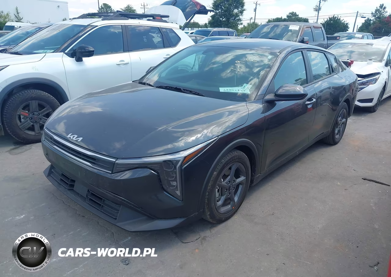 2026 Kia K4 Lxs VIN:3KPFT4DE9TE255823 - 2