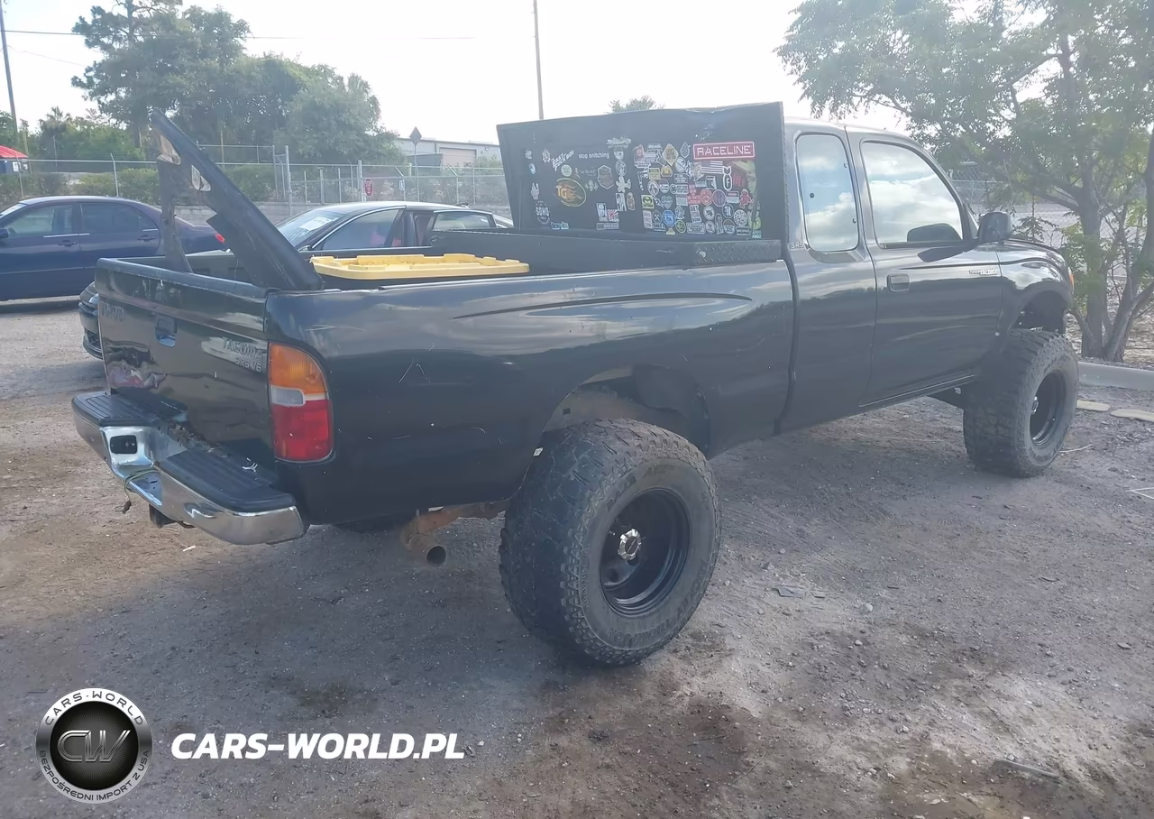 1998 Toyota Tacoma Base V6 VIN:4TAWN72N1WZ019301 - 4
