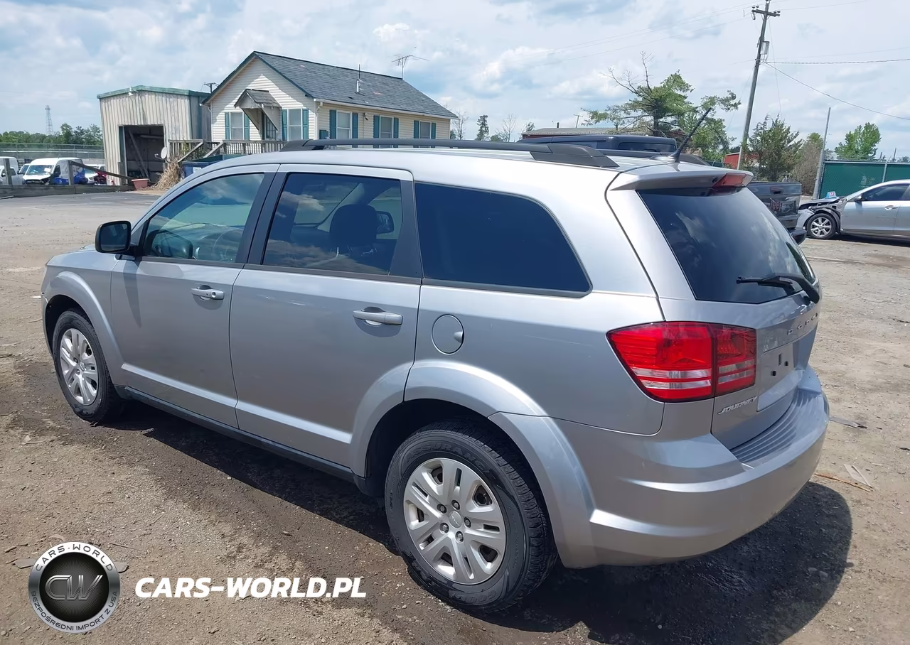 2017 Dodge Journey Se VIN:3C4PDCABXHT560594 - 3