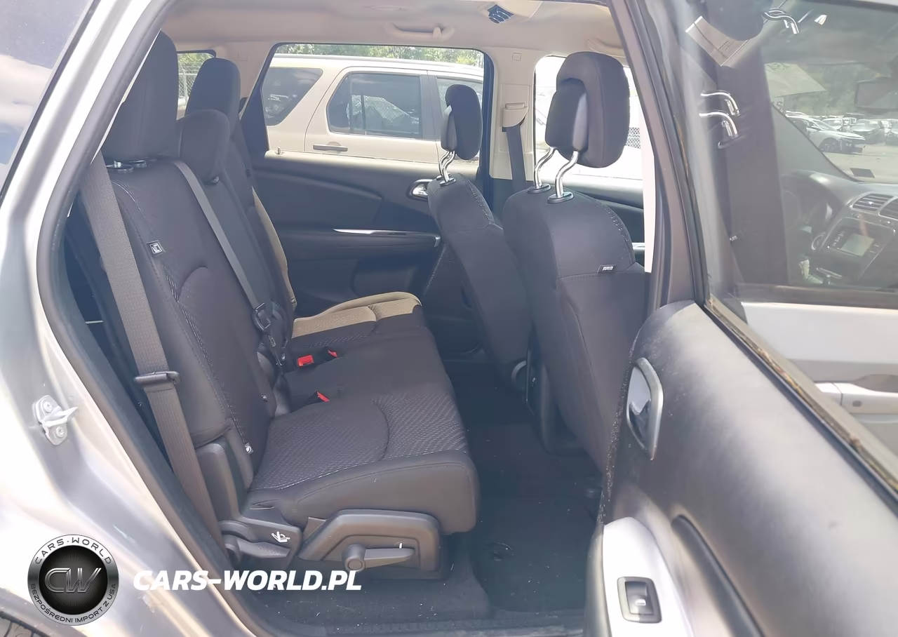 2017 Dodge Journey Se VIN:3C4PDCABXHT560594 - 8