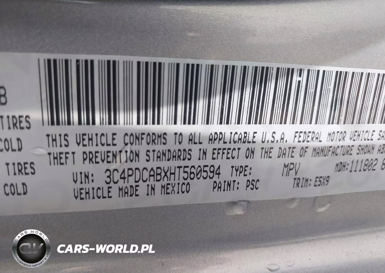 2017 Dodge Journey Se VIN:3C4PDCABXHT560594 - 9