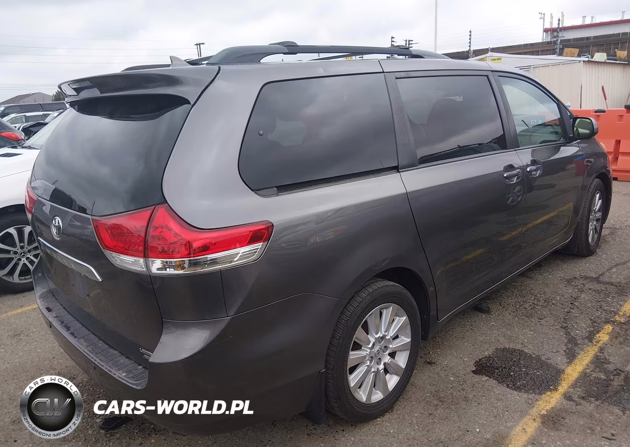 2012 Toyota Sienna Limited 7 Passenger VIN:5TDDK3DC8CS030771 - 4