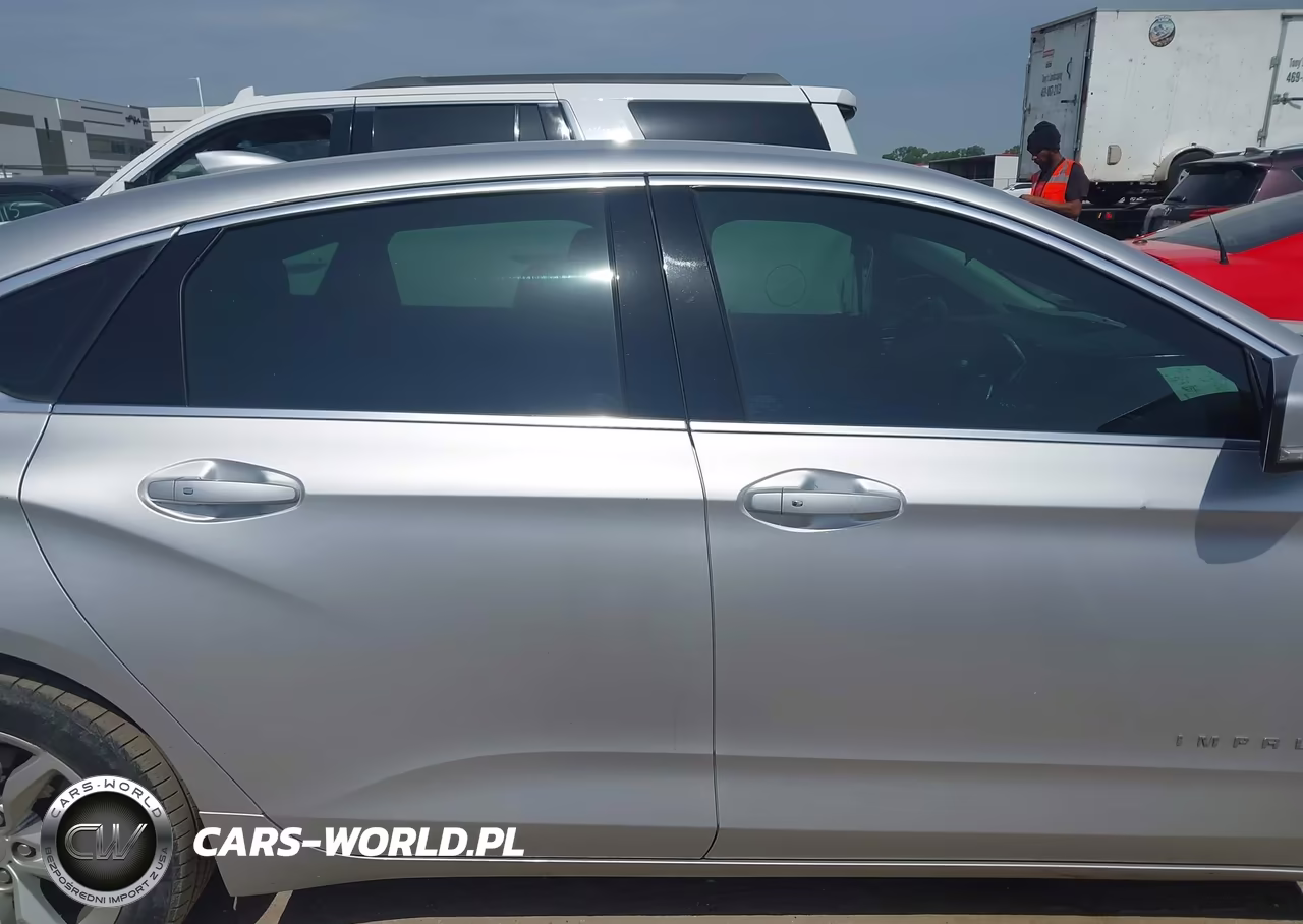 2019 Chevrolet Impala Lt VIN:1G11Z5SA7KU141990 - 13