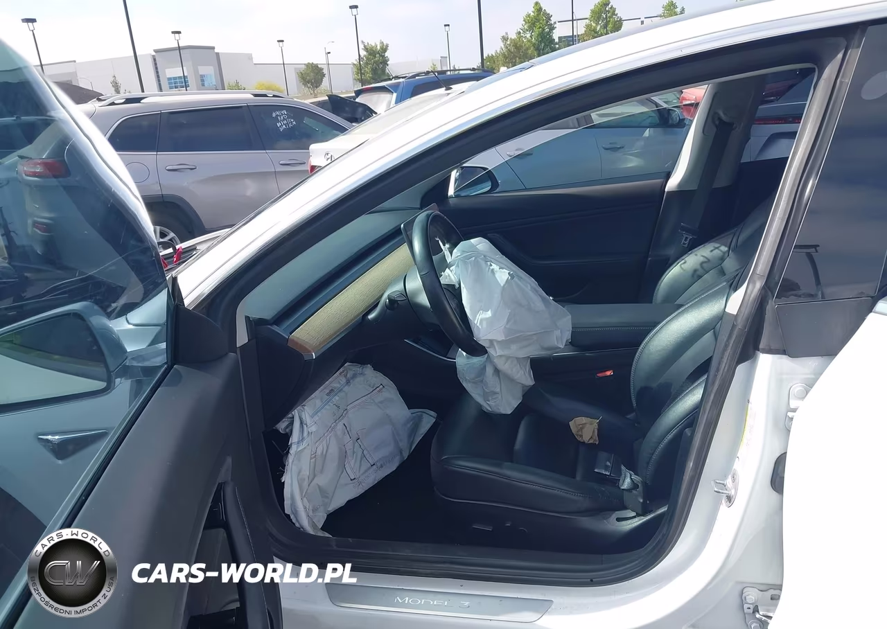 2018 Tesla Model 3 Long Range-Mid Range VIN:5YJ3E1EA7JF162488 - 5
