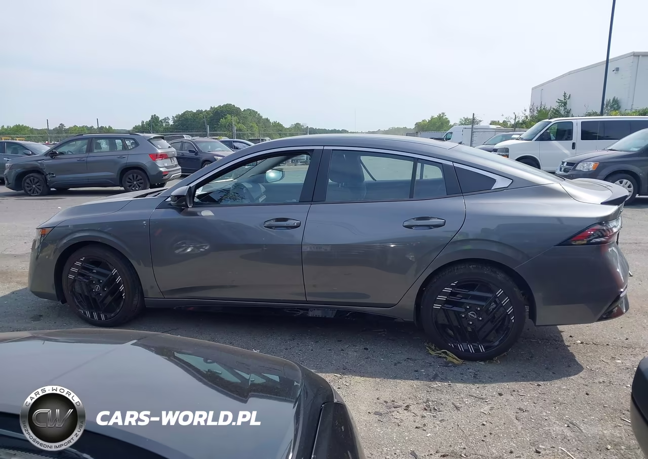 2026 Nissan Sentra Sr VIN:3N1AB9DV5TY210759 - 14