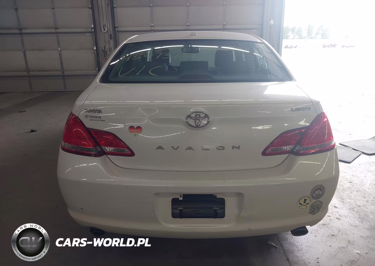2010 Toyota Avalon Limited VIN:4T1BK3DB7AU365913 - 16