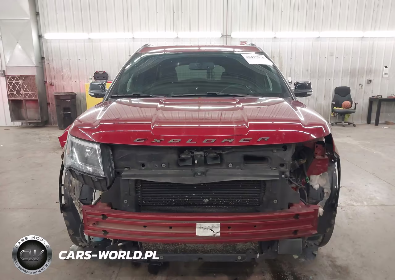 2016 Ford Explorer Sport VIN:1FM5K8GT0GGB67082 - 13