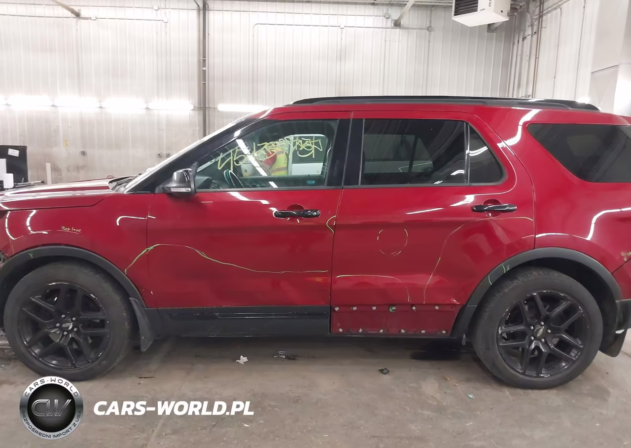 2016 Ford Explorer Sport VIN:1FM5K8GT0GGB67082 - 15