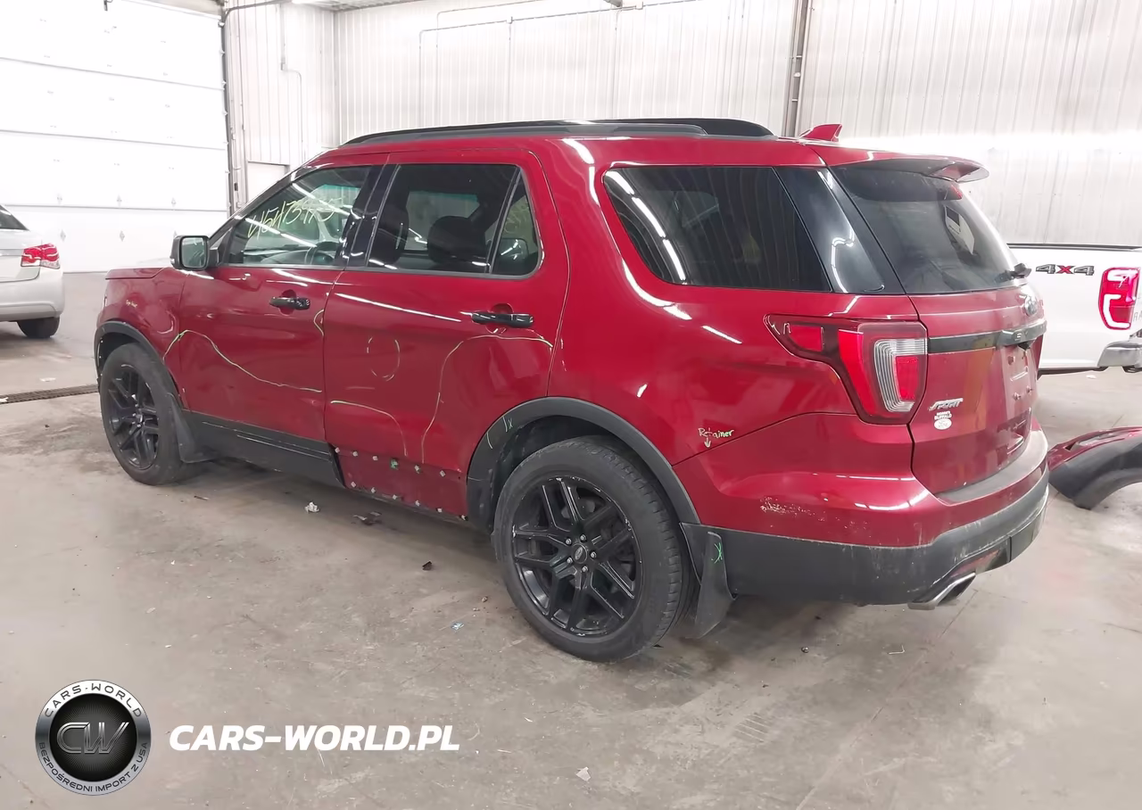 2016 Ford Explorer Sport VIN:1FM5K8GT0GGB67082 - 3