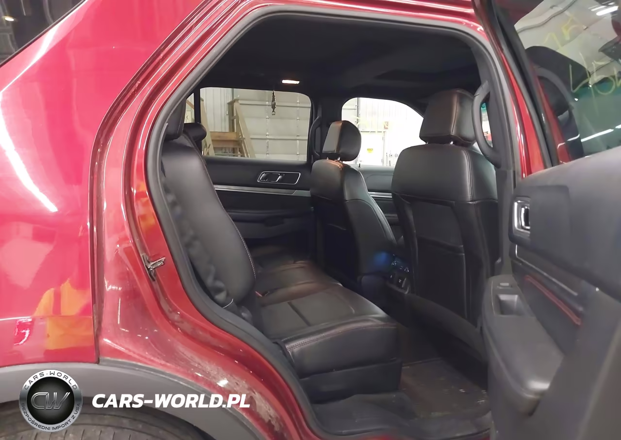 2016 Ford Explorer Sport VIN:1FM5K8GT0GGB67082 - 8