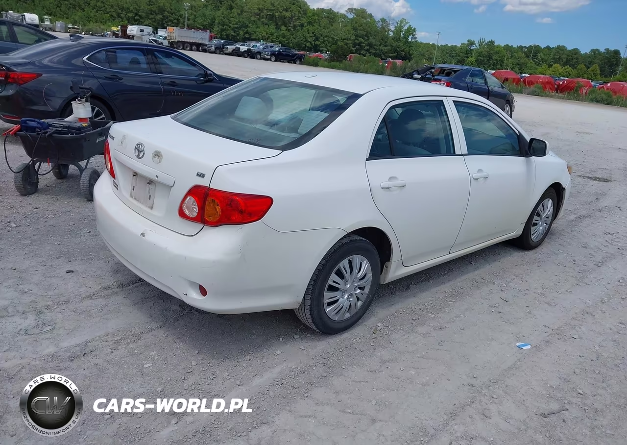 2010 Toyota Corolla Le VIN:2T1BU4EE4AC500419 - 4