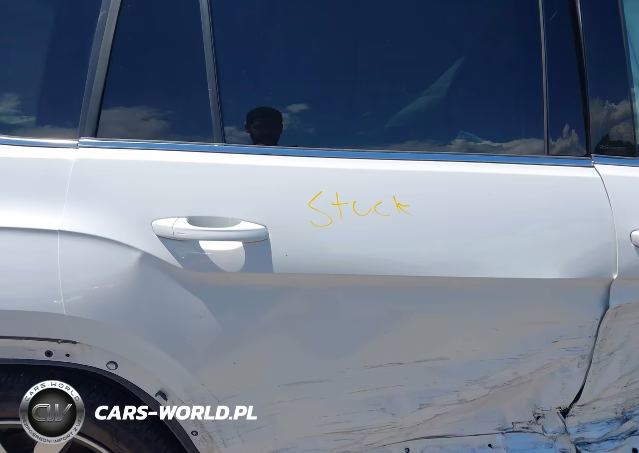 2025 Volkswagen Atlas 2.0T Sel Premium R-Line VIN:1V2FR2CA2SC504937 - 8