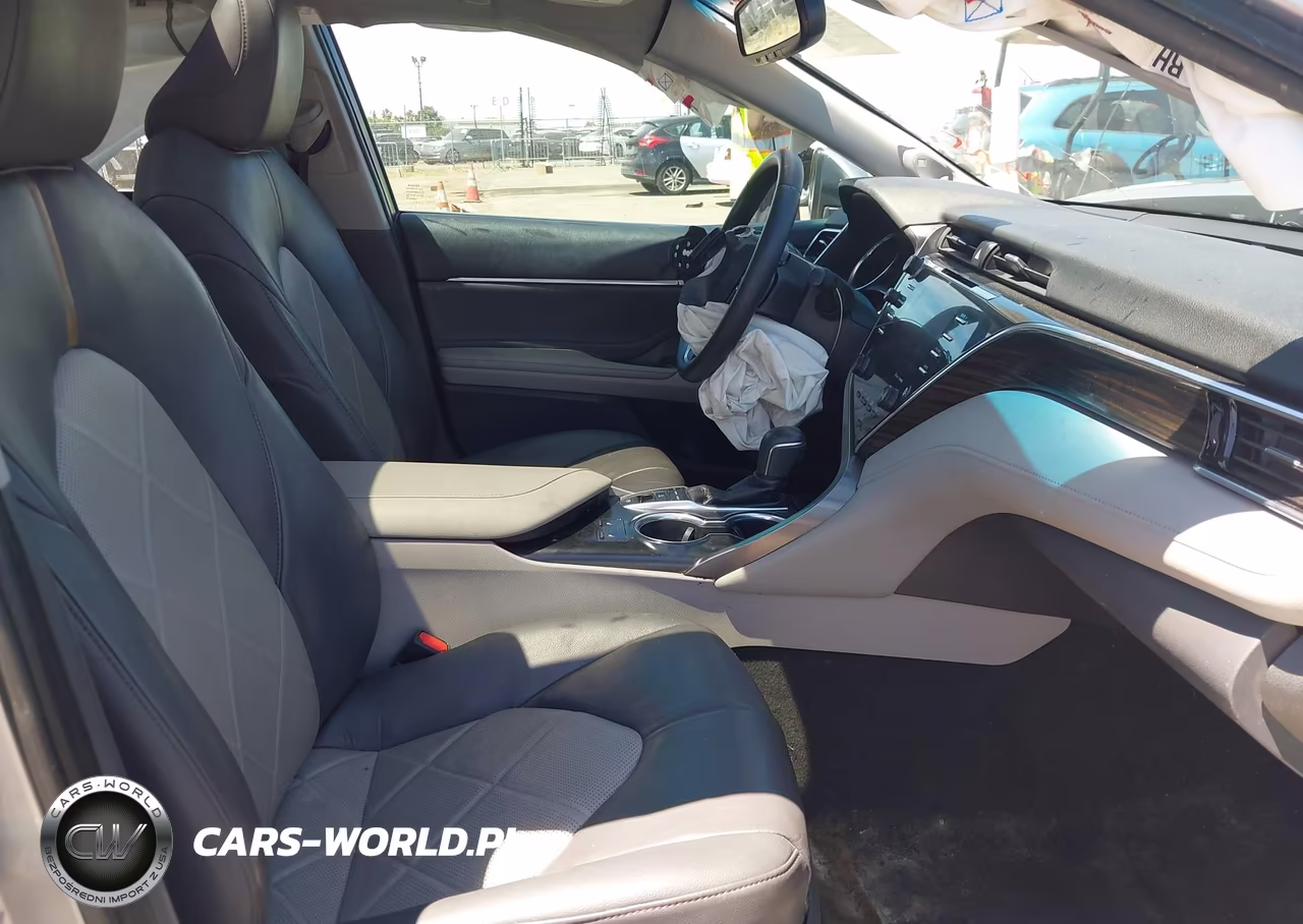 2018 Toyota Camry Xle V6 VIN:4T1BZ1HK5JU002956 - 5