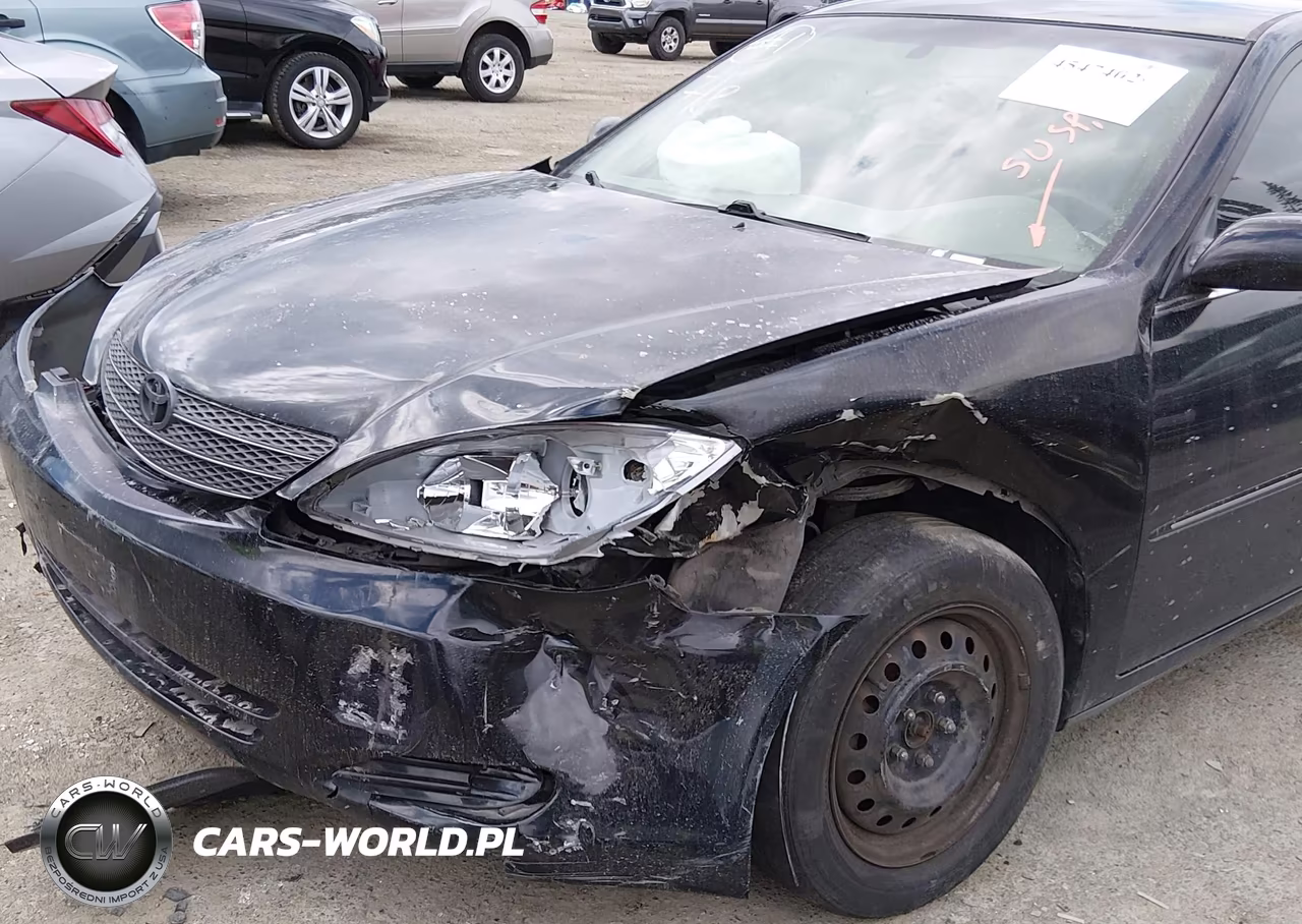 2002 Toyota Camry Xle VIN:JTDBE32K620050947 - 6