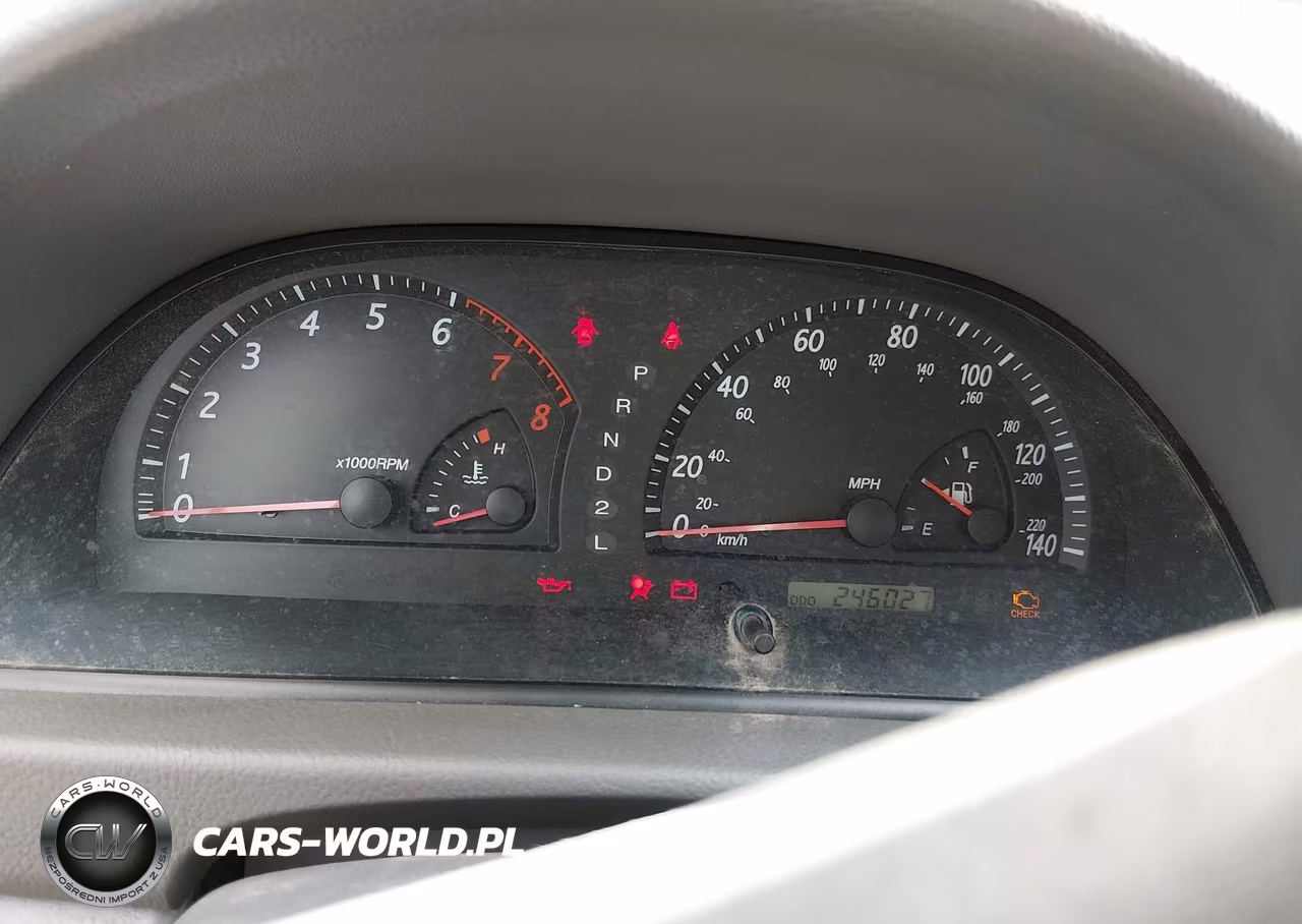 2002 Toyota Camry Xle VIN:JTDBE32K620050947 - 7