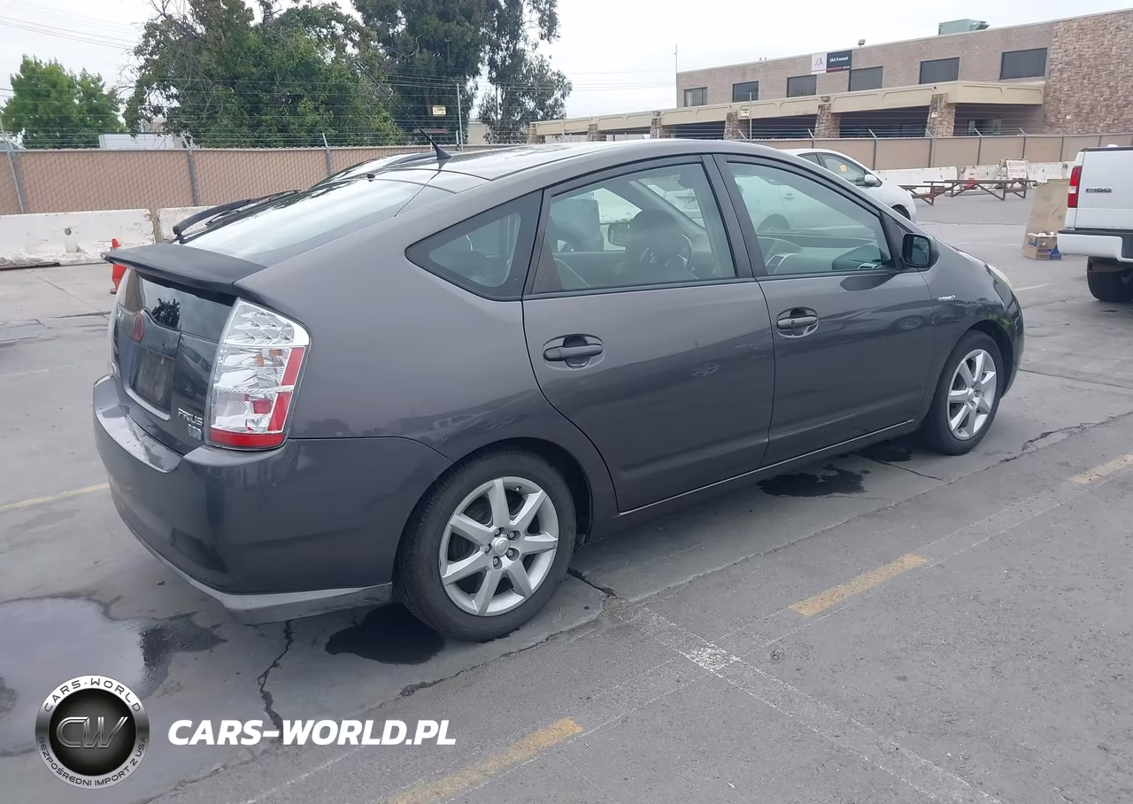 2009 Toyota Prius Touring VIN:JTDKB20U393494626 - 4