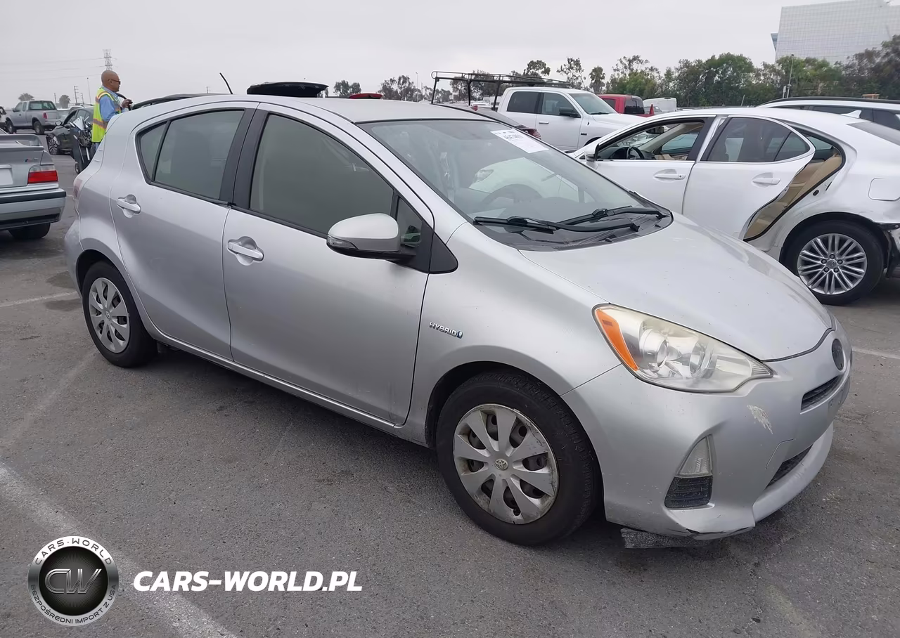 2012 Toyota Prius C Two