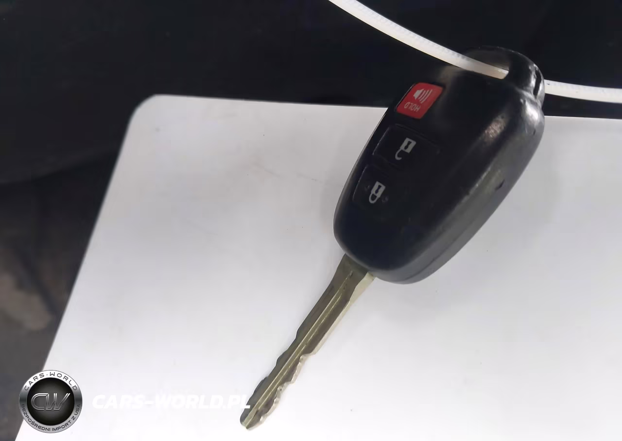 2012 Toyota Prius C Two VIN:JTDKDTB35C1010513 - 11