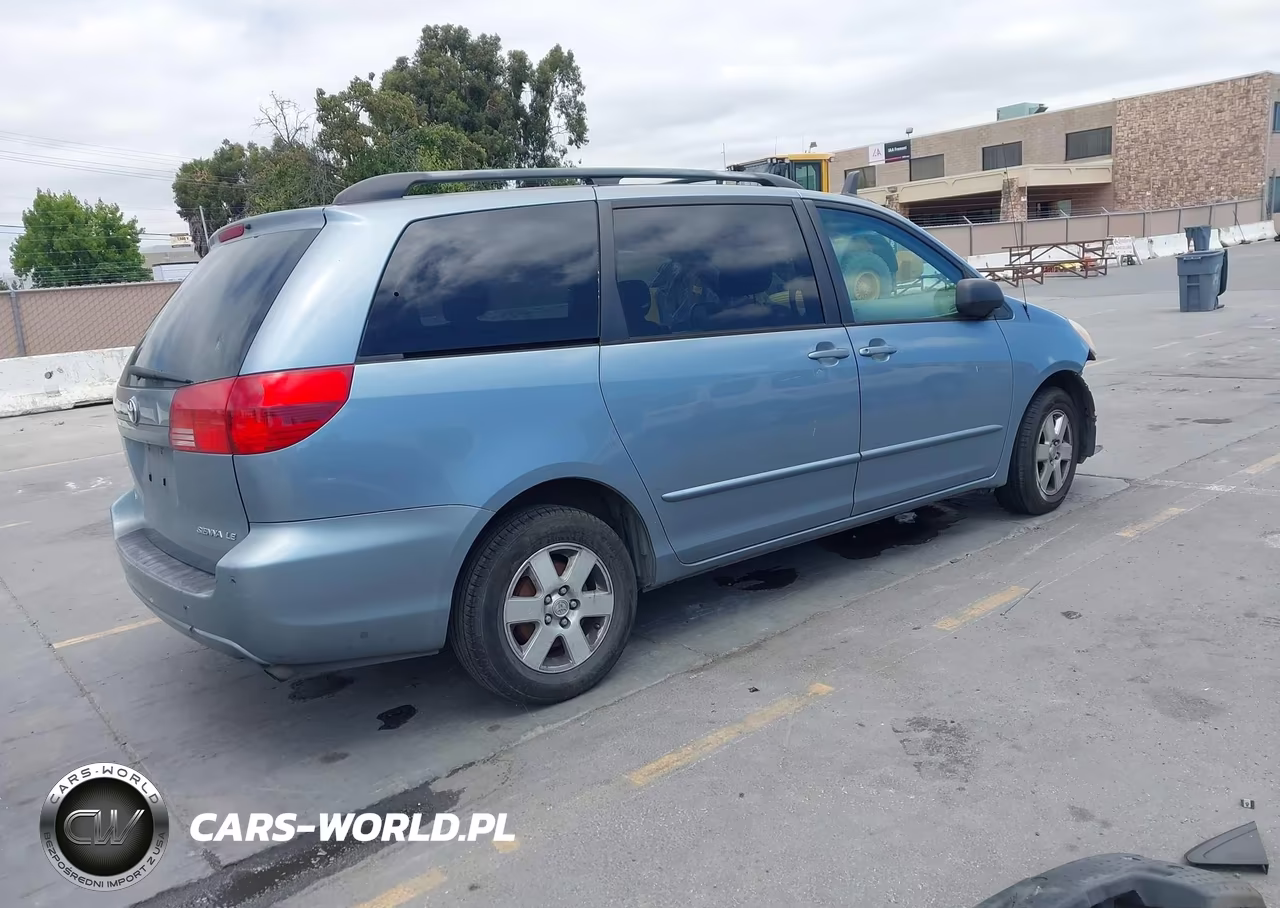 2004 Toyota Sienna Le VIN:5TDZA23C34S025757 - 4