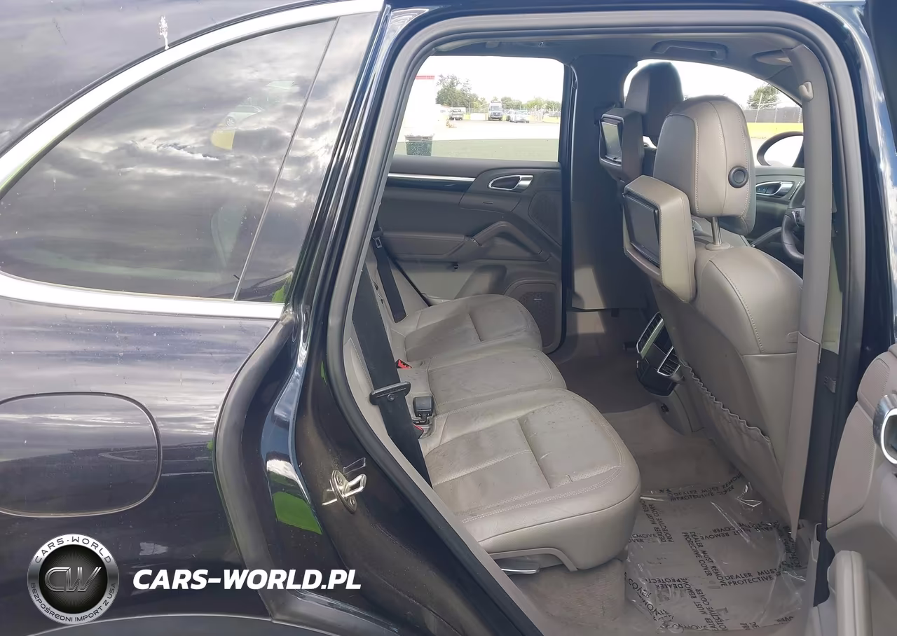 2012 Porsche Cayenne VIN:WP1AA2A28CLA09706 - 8