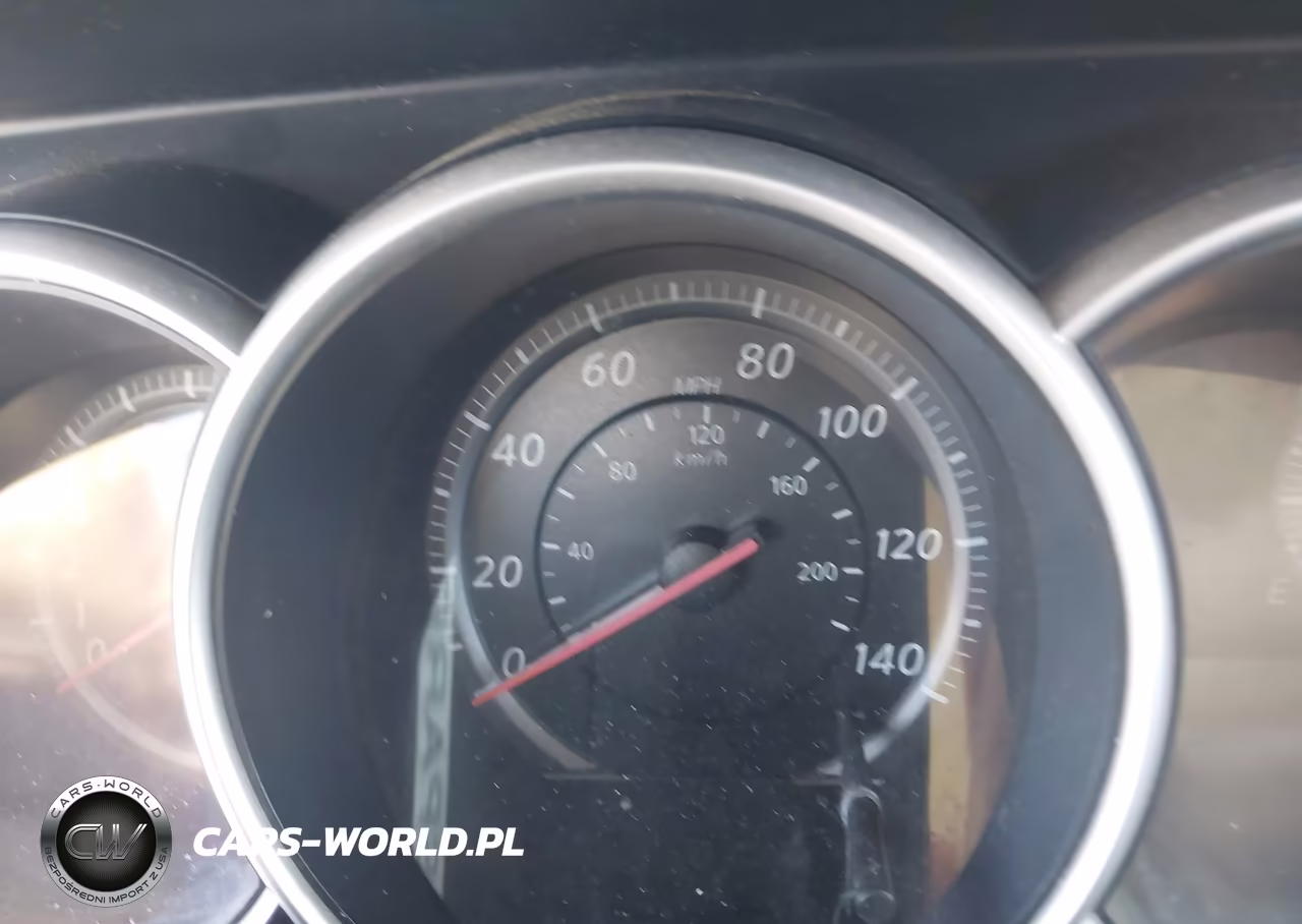 2010 Nissan Versa 1.8S VIN:3N1BC1AP3AL461900 - 14