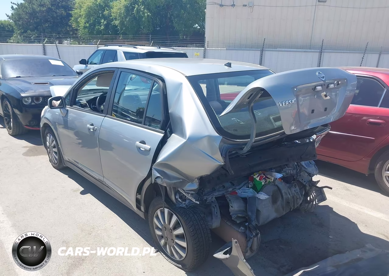 2010 Nissan Versa 1.8S VIN:3N1BC1AP3AL461900 - 3
