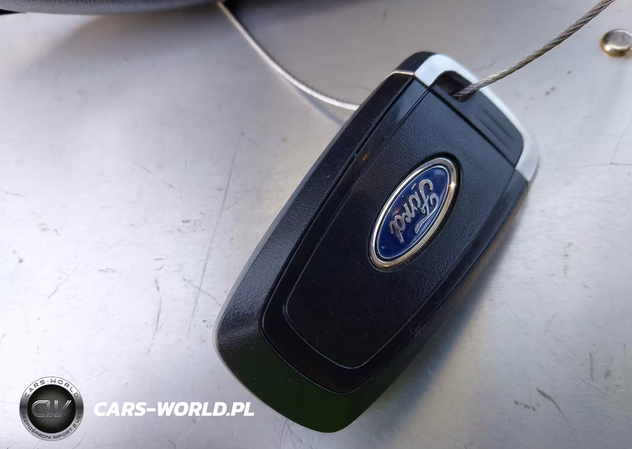 2019 Ford Fusion Energi Titanium VIN:3FA6P0SU7KR175005 - 11