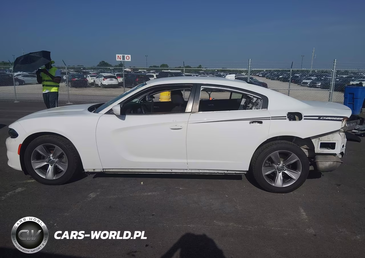 2016 Dodge Charger Sxt VIN:2C3CDXHG7GH354653 - 15