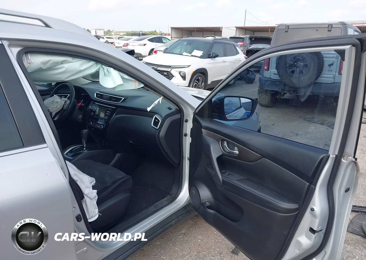 2014 Nissan Rogue Sv VIN:5N1AT2ML7EC760794 - 5