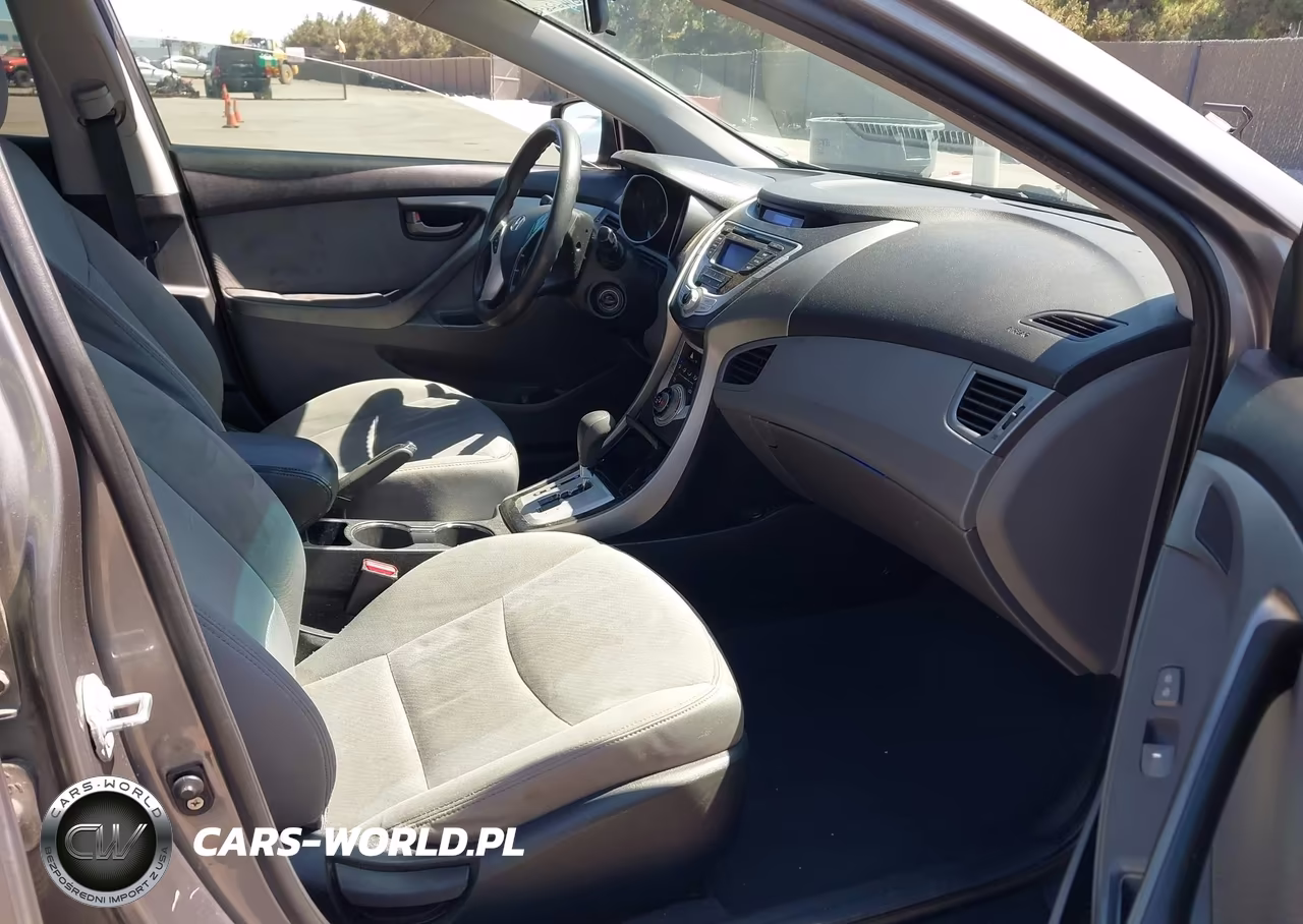 2011 Hyundai Elantra Gls VIN:5NPDH4AE5BH057165 - 5