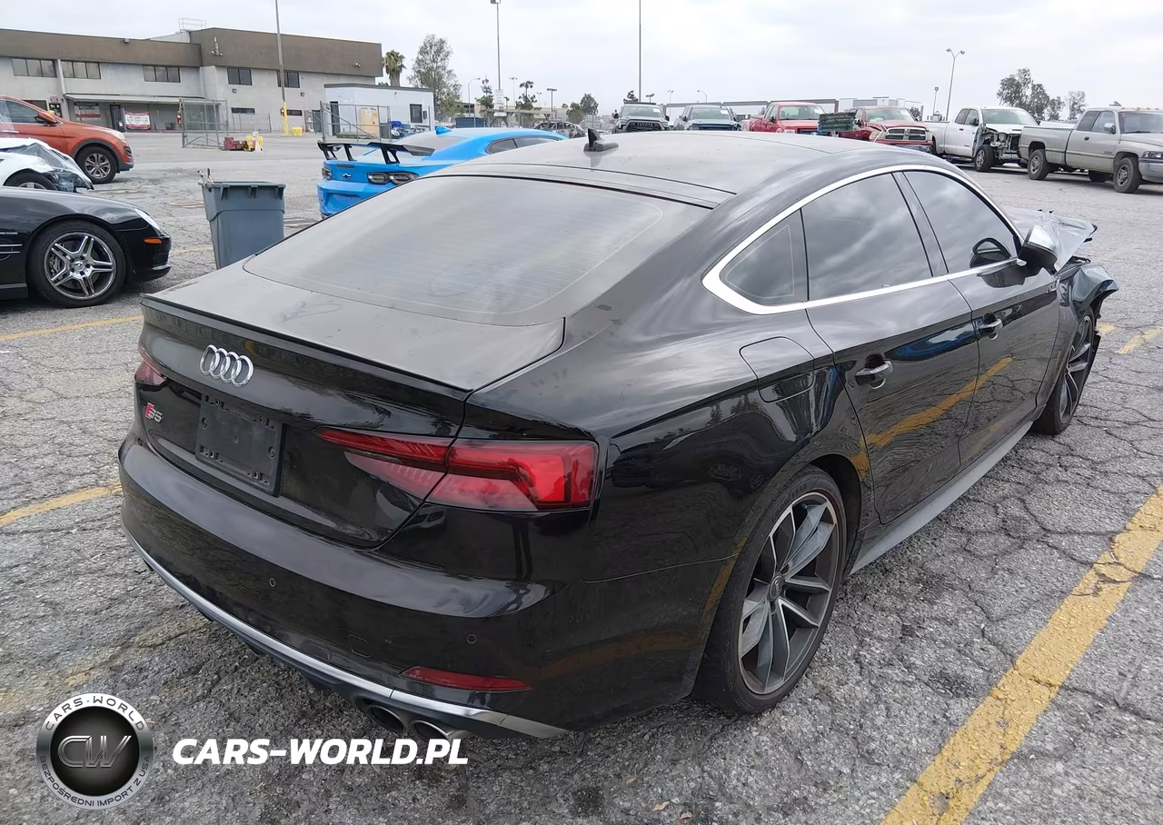 2019 Audi S5 3.0T Premium VIN:WAUB4CF58KA091014 - 4
