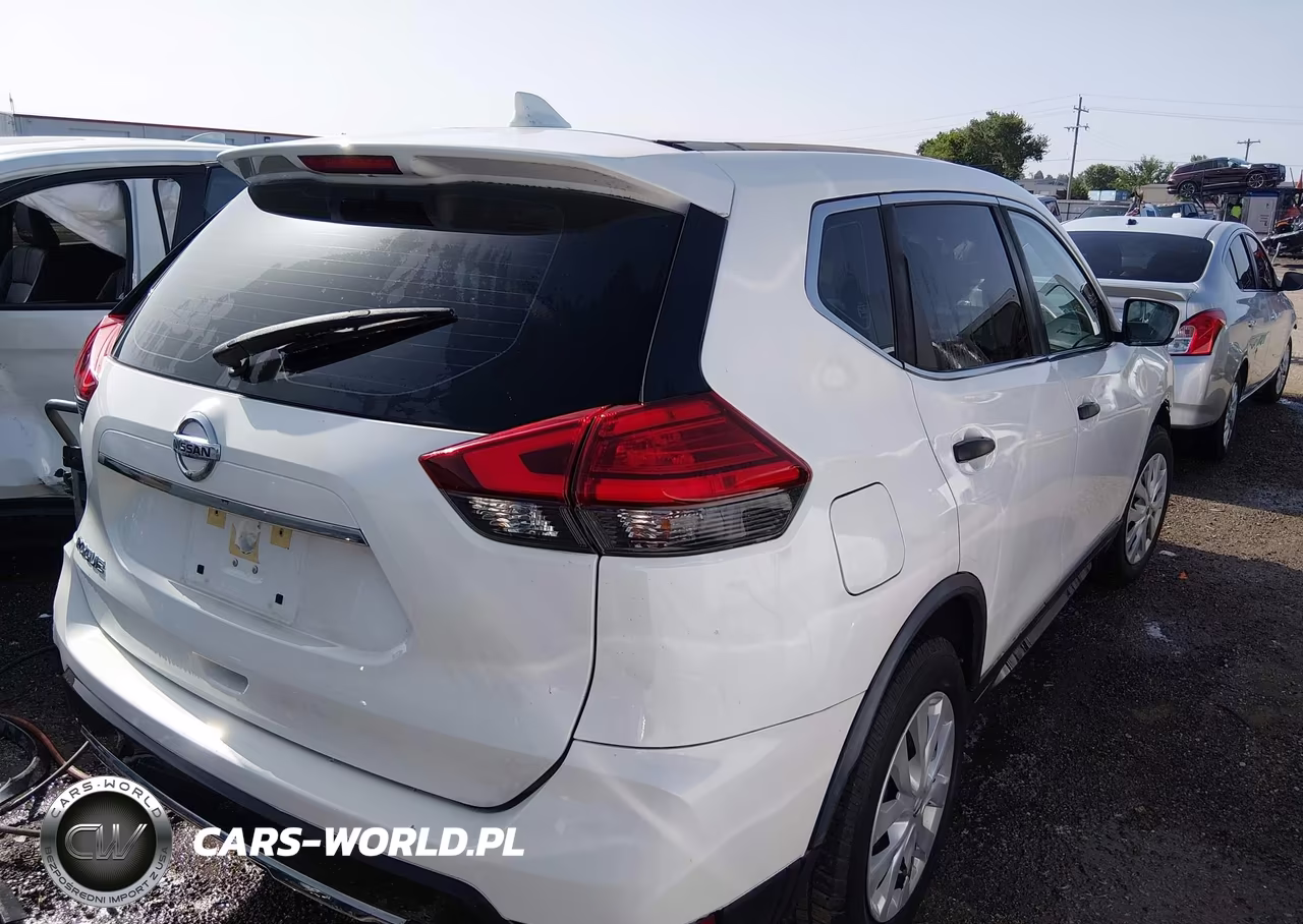 2017 Nissan Rogue S VIN:JN8AT2MT0HW149436 - 4
