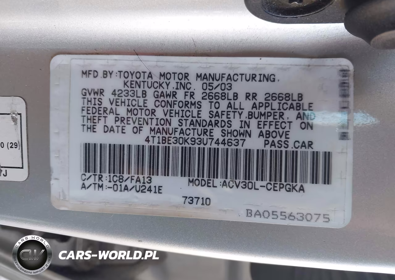 2003 Toyota Camry Xle VIN:4T1BE30K93U744637 - 9