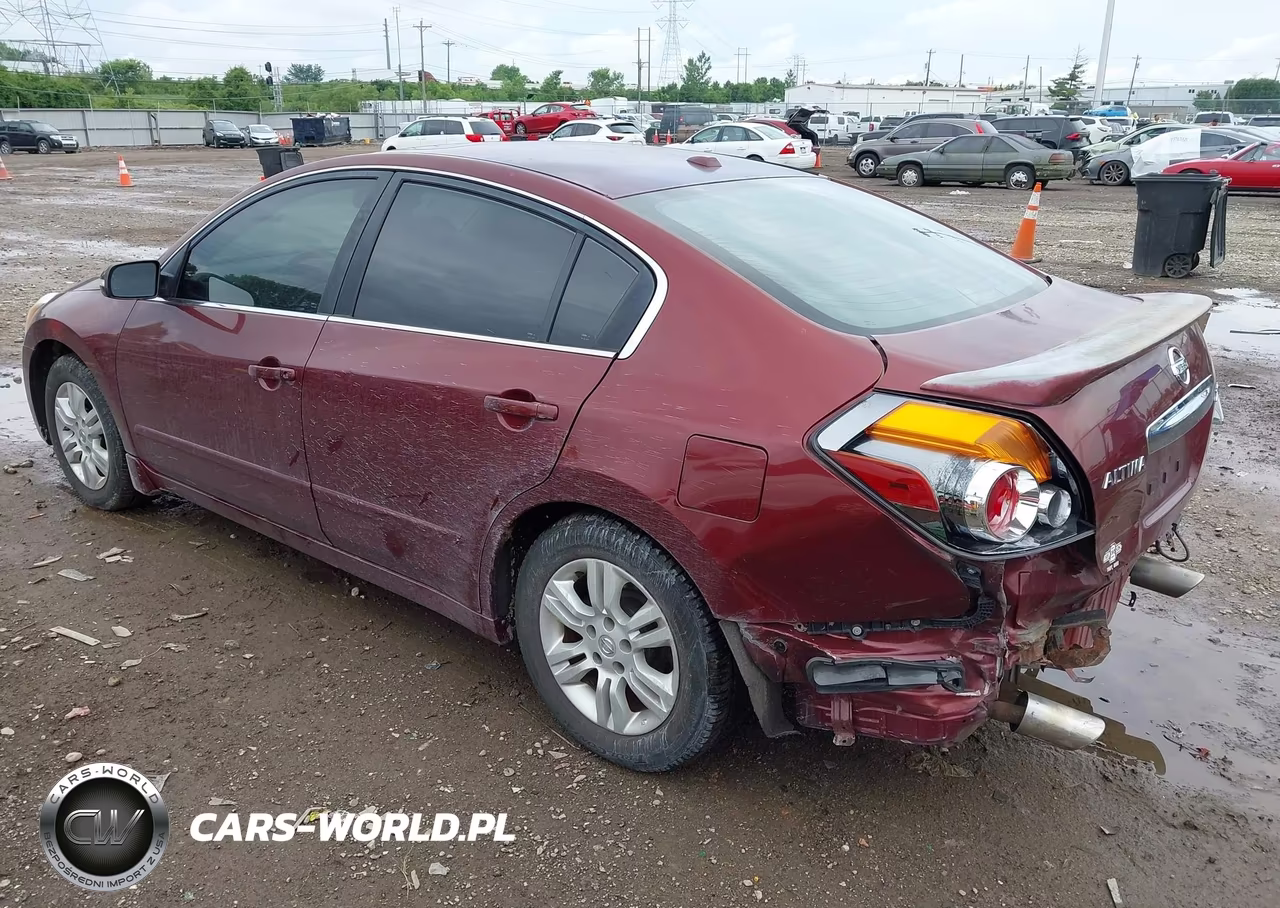 2010 Nissan Altima 2.5 S VIN:1N4AL2APXAC111924 - 3