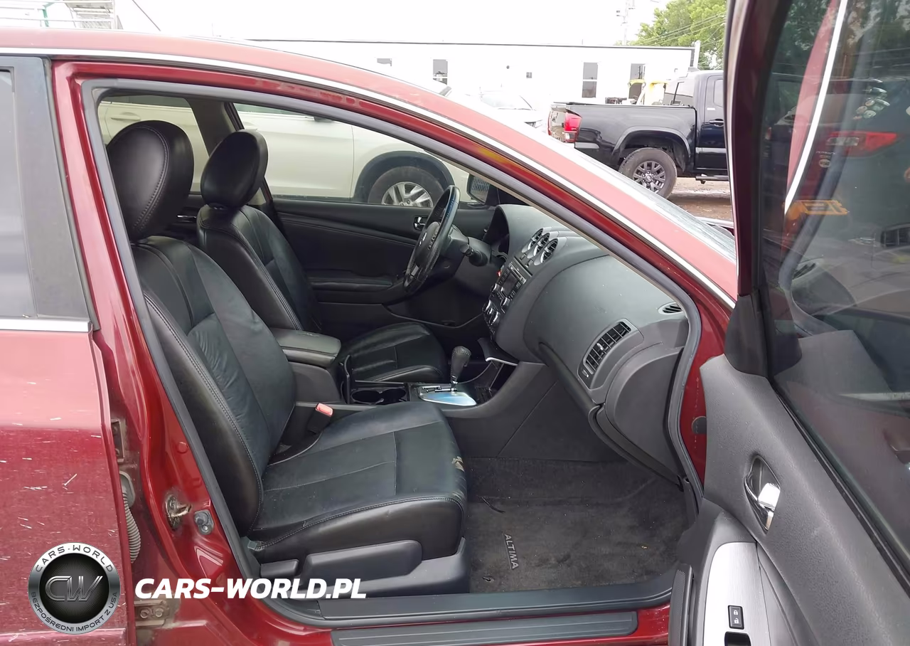 2010 Nissan Altima 2.5 S VIN:1N4AL2APXAC111924 - 5