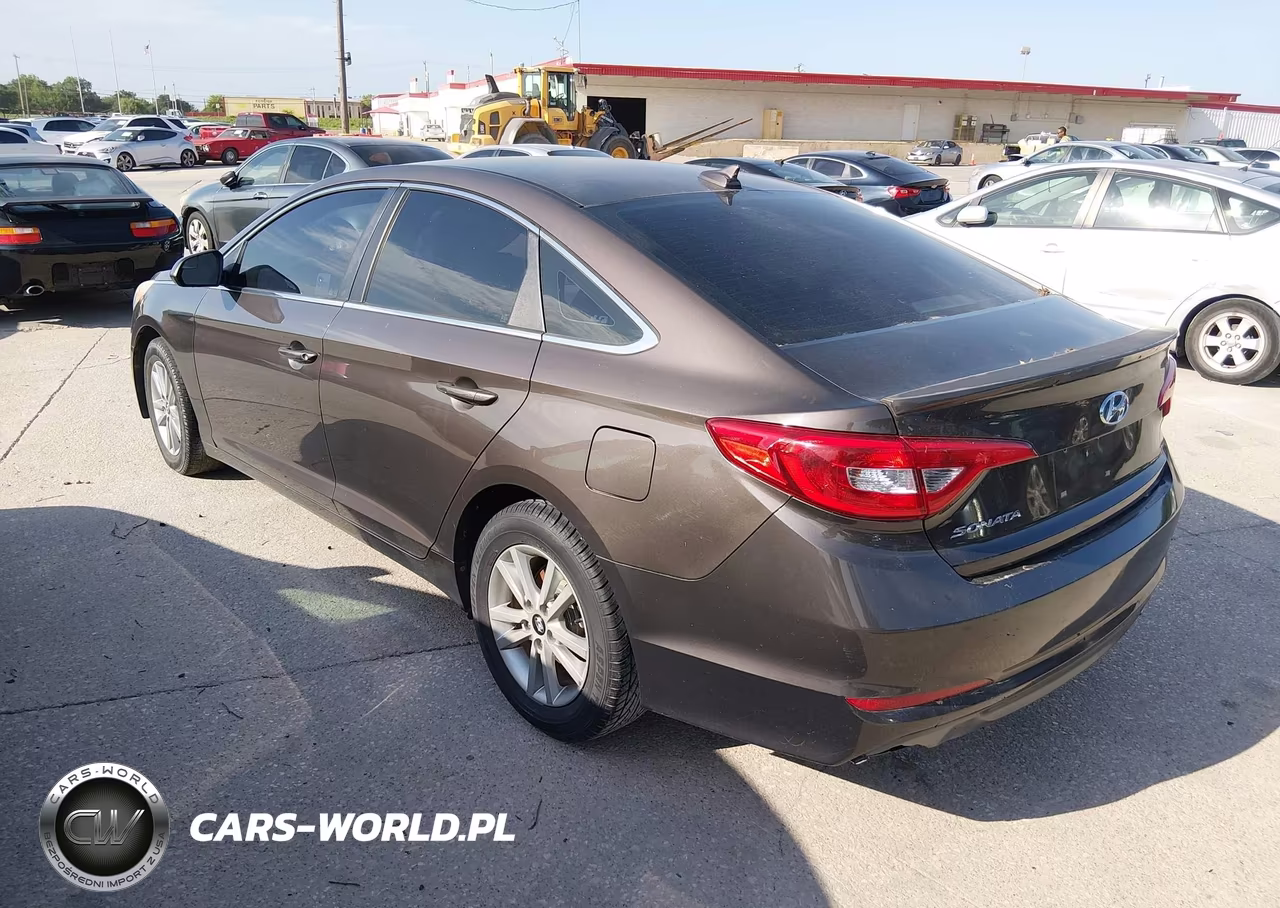 2015 Hyundai Sonata Se VIN:5NPE24AF2FH155915 - 3