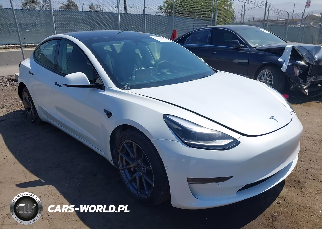 2023 Tesla Model 3 – zdjęcie 1 z 18