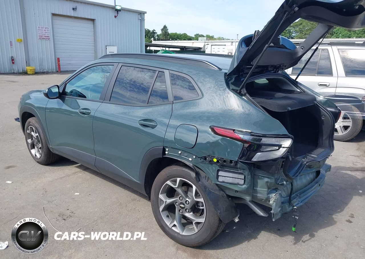 2025 Chevrolet Trax Fwd Lt VIN:KL77LHEP3SC241642 - 3