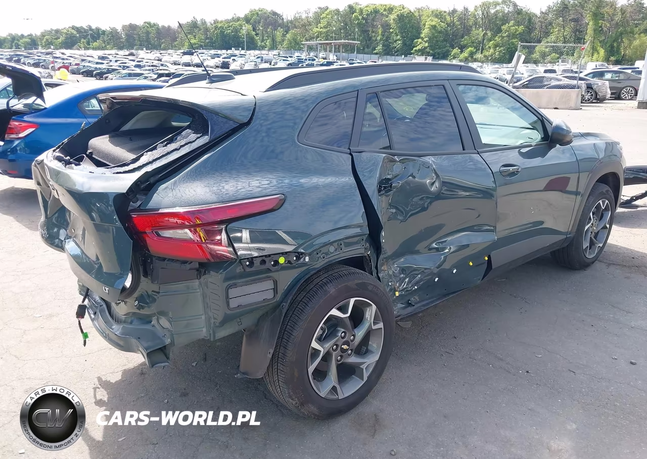 2025 Chevrolet Trax Fwd Lt VIN:KL77LHEP3SC241642 - 4