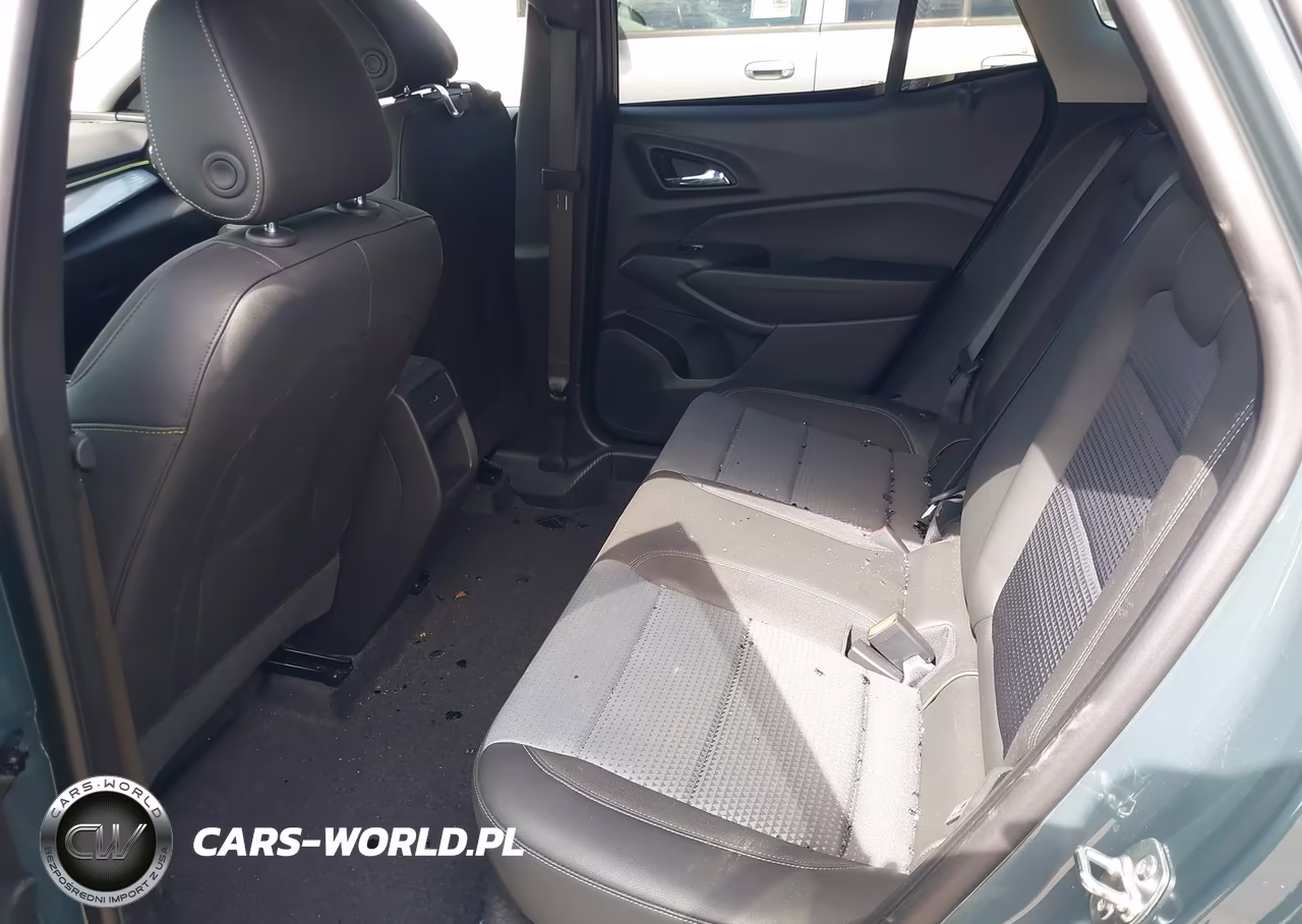 2025 Chevrolet Trax Fwd Lt VIN:KL77LHEP3SC241642 - 8