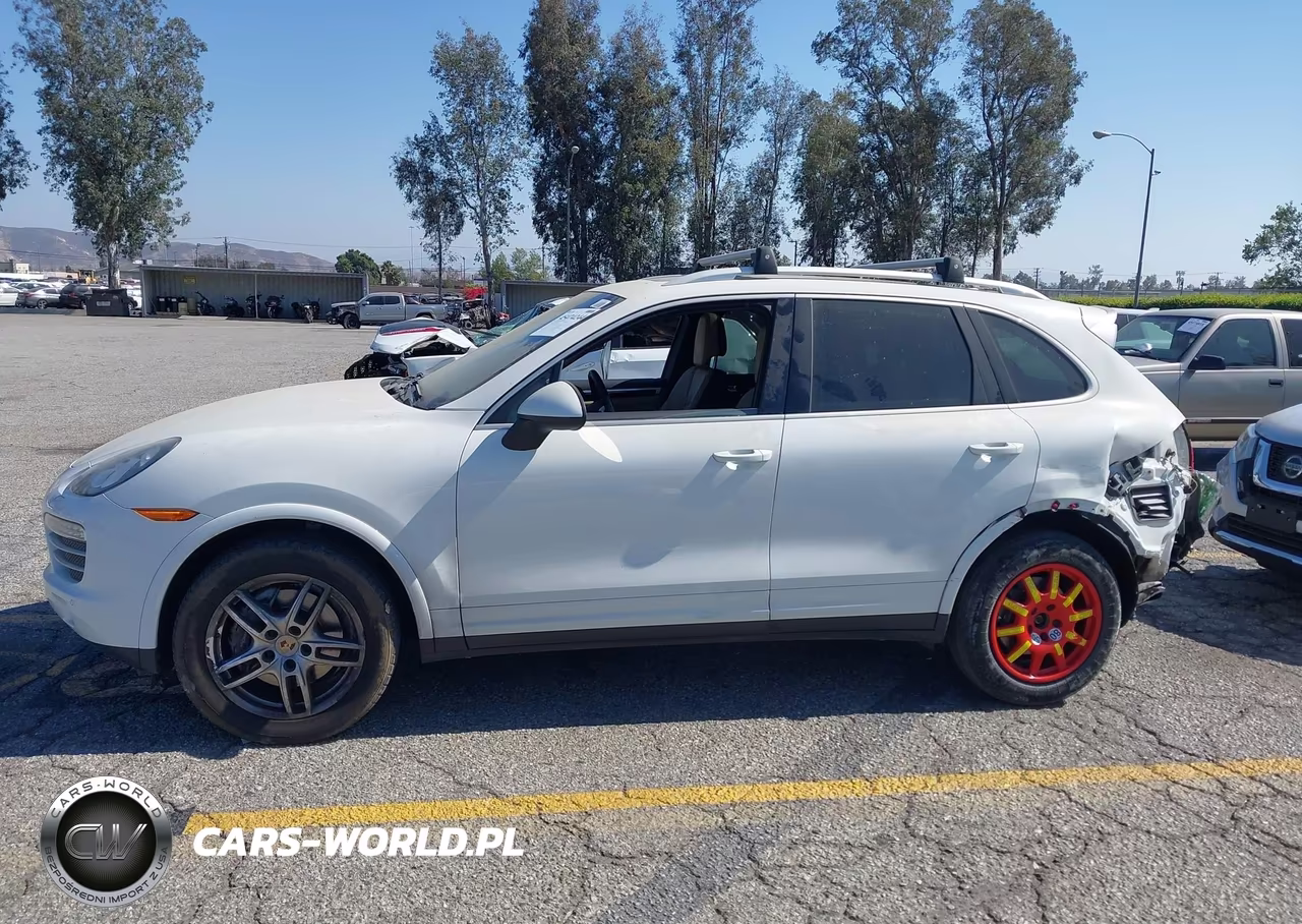 2014 Porsche Cayenne Platinum Edition VIN:WP1AA2A21ELA08528 - 14