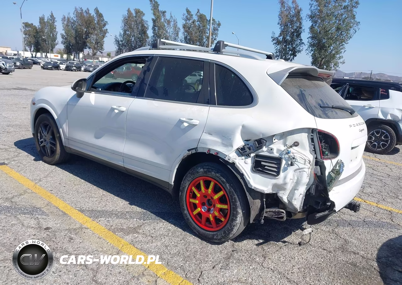 2014 Porsche Cayenne Platinum Edition VIN:WP1AA2A21ELA08528 - 3